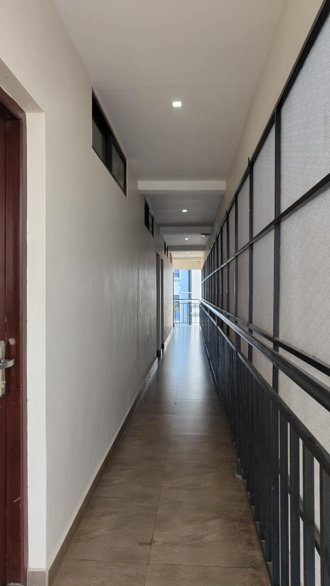 Masterkey Deluxe Rooms Kochi Exterior foto