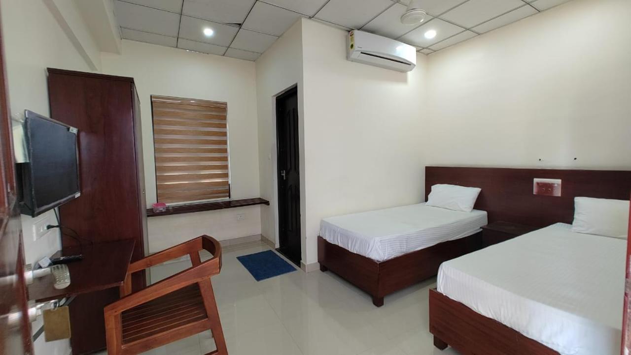 Masterkey Deluxe Rooms Kochi Exterior foto